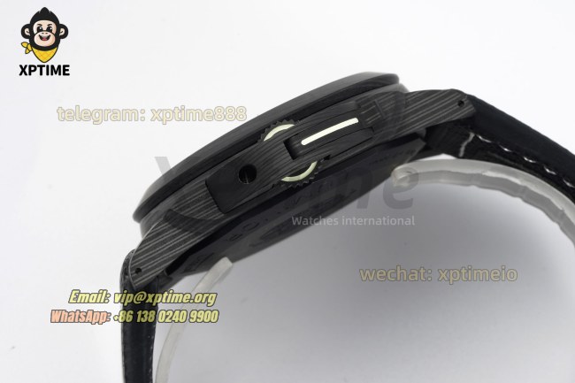 Luminor Marina PAM1118 Auto 44mm VSF Black/Stick & Numeral on FC/NY Strap P9010 Luminor Marina PAM1118 Auto 44mm VSF Black/Stick & Numeral on FC/NY Strap P9010