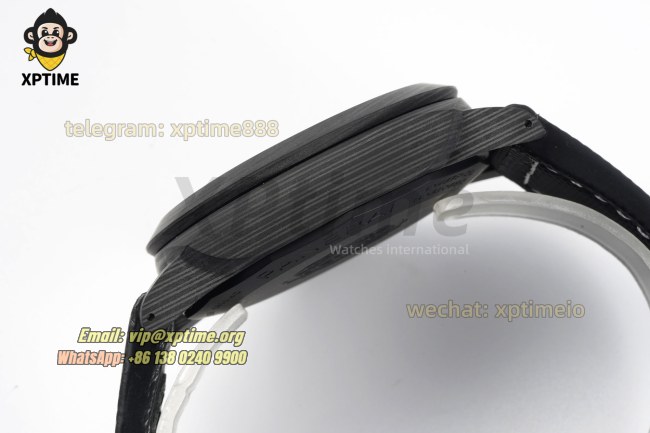 Luminor Marina PAM1118 Auto 44mm VSF Black/Stick & Numeral on FC/NY Strap P9010 Luminor Marina PAM1118 Auto 44mm VSF Black/Stick & Numeral on FC/NY Strap P9010