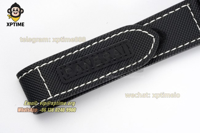 Luminor Marina PAM1118 Auto 44mm VSF Black/Stick & Numeral on FC/NY Strap P9010 Luminor Marina PAM1118 Auto 44mm VSF Black/Stick & Numeral on FC/NY Strap P9010