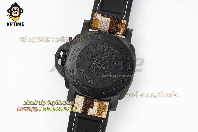 Submersible PAM1513 44mm VSF Gray/Dot on Carbon/NY Strap MP900 Submersible PAM1513 44mm VSF Gray/Dot on Carbon/NY Strap MP900