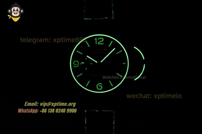 Luminor Marina PAM1118 Auto 44mm VSF Black/Stick & Numeral on FC/NY Strap P9010 Luminor Marina PAM1118 Auto 44mm VSF Black/Stick & Numeral on FC/NY Strap P9010