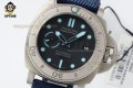 Submersible PAM985 Mike Horn 47mm VSF Black/Dot on TI/NY Strap P9010 Submersible PAM985 Mike Horn 47mm VSF Black/Dot on TI/NY Strap P9010