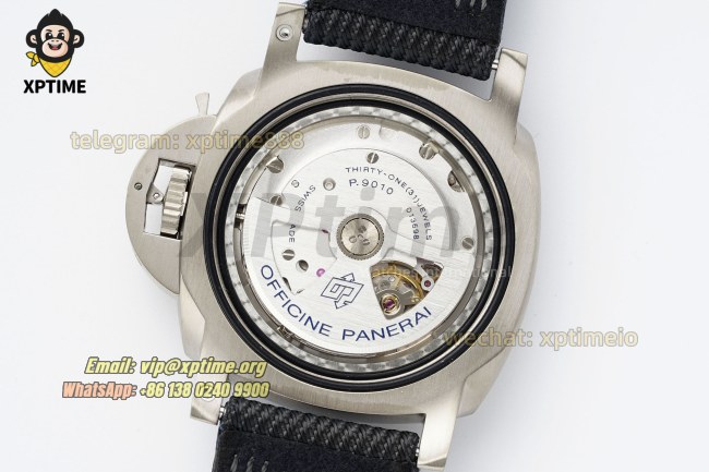 Submersible PAM984 Mike Horn 47mm VSF Black/Dot on TI/NY Strap P9010 Submersible PAM984 Mike Horn 47mm VSF Black/Dot on TI/NY Strap P9010
