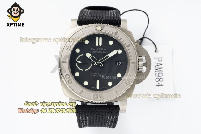 Submersible PAM984 Mike Horn 47mm VSF Black/Dot on TI/NY Strap P9010 Submersible PAM984 Mike Horn 47mm VSF Black/Dot on TI/NY Strap P9010