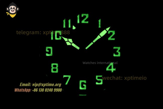 Type 20 Pilot Extra Special 45mm XF Black/Numerals on BR/LE Strap A2824 Type 20 Pilot Extra Special 45mm XF Black/Numerals on BR/LE Strap A2824