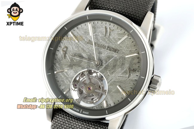 Code 11.59 26396QT 41mm APPF Gray/Stick on SS/NY Strap Code 11.59 26396QT 41mm APPF Gray/Stick on SS/NY Strap
