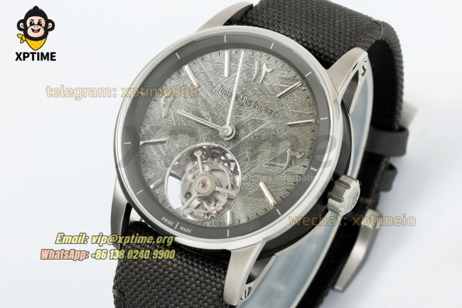 Code 11.59 26396QT 41mm APPF Gray/Stick on SS/NY Strap Code 11.59 26396QT 41mm APPF Gray/Stick on SS/NY Strap