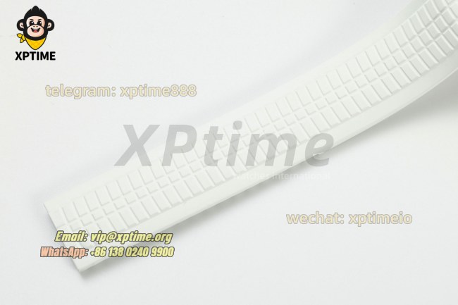 Aquanaut Lady 5067 35.6mm ZF White/Numerals on SS/RU Quartz Aquanaut Lady 5067 35.6mm ZF White/Numerals on SS/RU Quartz