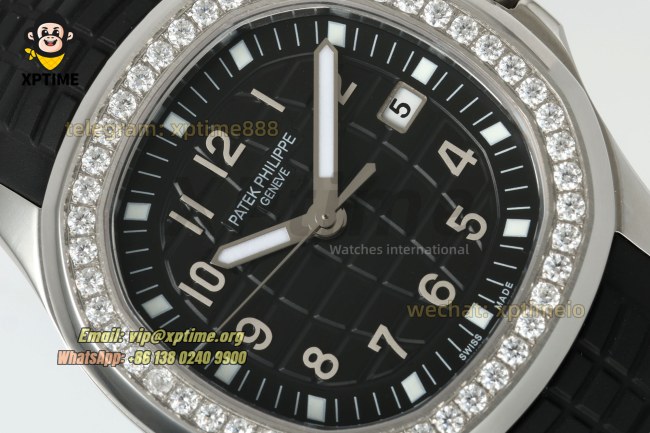 Aquanaut Lady 5067 35.6mm ZF Black/Numerals on SS/RU Quartz Aquanaut Lady 5067 35.6mm ZF Black/Numerals on SS/RU Quartz