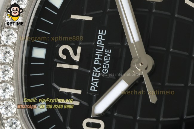 Aquanaut Lady 5067 35.6mm ZF Black/Numerals on SS/RU Quartz Aquanaut Lady 5067 35.6mm ZF Black/Numerals on SS/RU Quartz