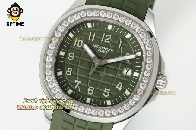 Aquanaut Lady 5067 35.6mm ZF Green/Numerals on SS/RU Quartz Aquanaut Lady 5067 35.6mm ZF Green/Numerals on SS/RU Quartz