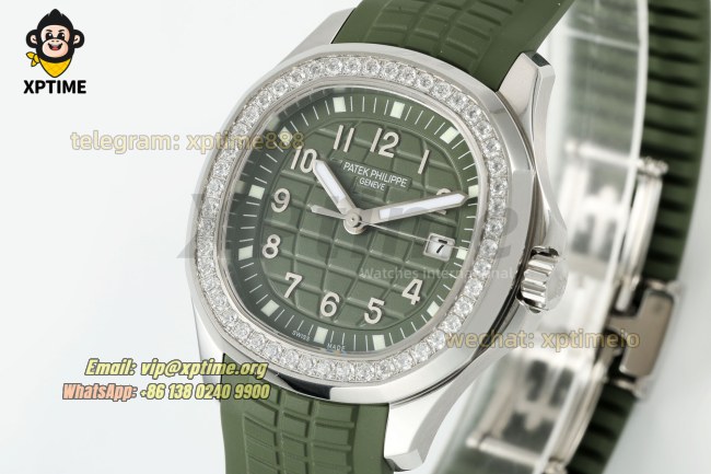 Aquanaut Lady 5067 35.6mm ZF Green/Numerals on SS/RU Quartz Aquanaut Lady 5067 35.6mm ZF Green/Numerals on SS/RU Quartz