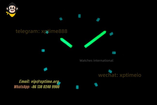 Aquanaut Lady 5067 35.6mm ZF Green/Numerals on SS/RU Quartz Aquanaut Lady 5067 35.6mm ZF Green/Numerals on SS/RU Quartz