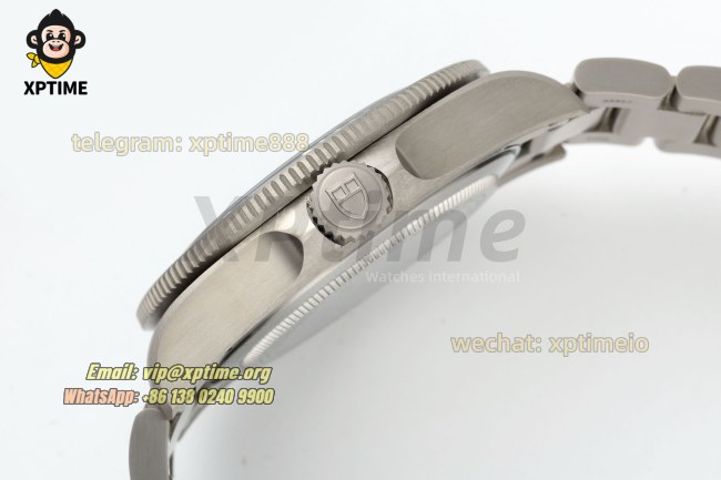 Pelagos 39mm ZF Black/Box Markers on TI/TI Bracelet A2824 Pelagos 39mm ZF Black/Box Markers on TI/TI Bracelet A2824