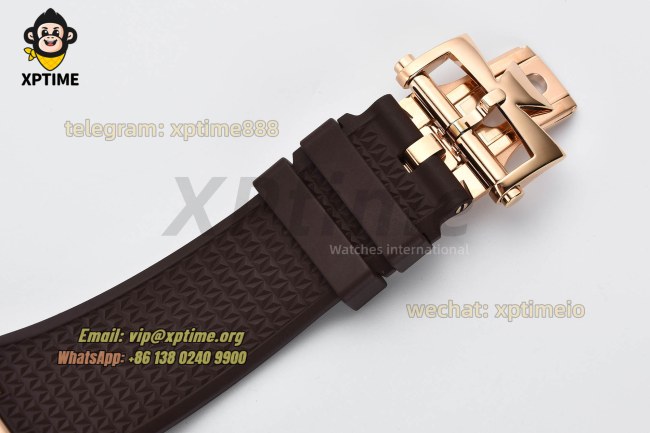Overseas 4500V 41mm ZF White/Stick on RG/RU Bracelet A5100 Overseas 4500V 41mm ZF White/Stick on RG/RU Bracelet A5100