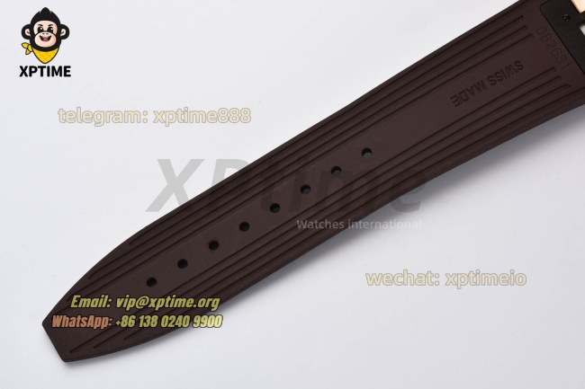 Overseas 4500V 41mm ZF White/Stick on RG/RU Bracelet A5100 Overseas 4500V 41mm ZF White/Stick on RG/RU Bracelet A5100