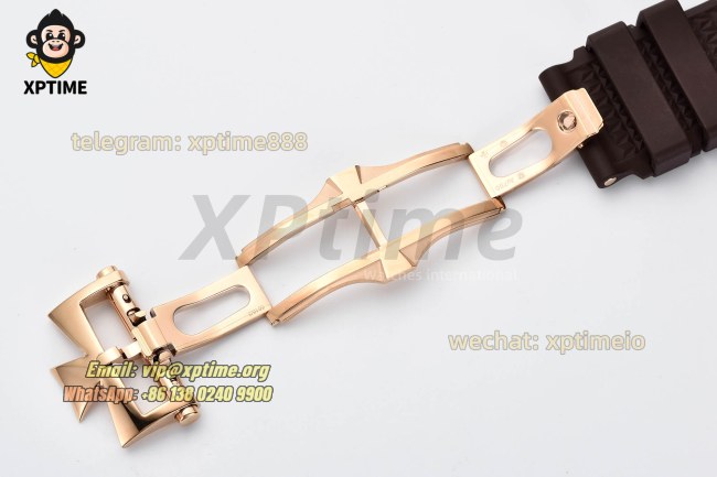 Overseas 4500V 41mm ZF White/Stick on RG/RU Bracelet A5100 Overseas 4500V 41mm ZF White/Stick on RG/RU Bracelet A5100
