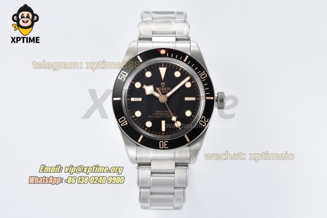 Black Bay Fifty Eight 39mm ZF Black/Dot on SS/SS Bracelet V2 A2824 Black Bay Fifty Eight 39mm ZF Black/Dot on SS/SS Bracelet V2 A2824