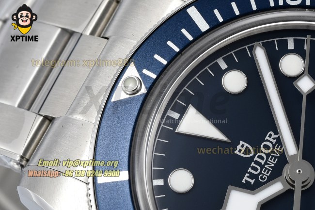 Black Bay 39mm ZF Blue/Dot on SS/SS Bracelet A2824 Black Bay 39mm ZF Blue/Dot on SS/SS Bracelet A2824