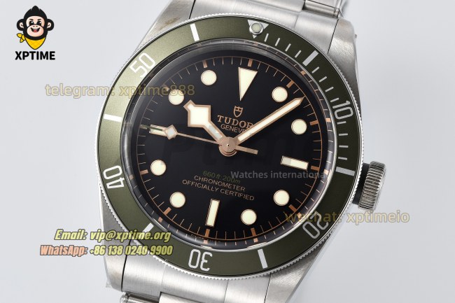 Heritage Black Bay 41mm ZF Black/Dot on SS/SS Bracelet A2824 Heritage Black Bay 41mm ZF Black/Dot on SS/SS Bracelet A2824