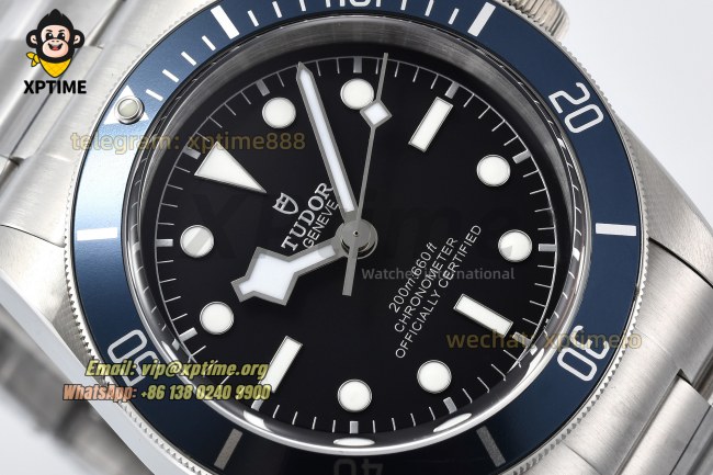 Heritage Black Bay 41mm ZF Black/Dot on SS/SS Bracelet A2824 Heritage Black Bay 41mm ZF Black/Dot on SS/SS Bracelet A2824