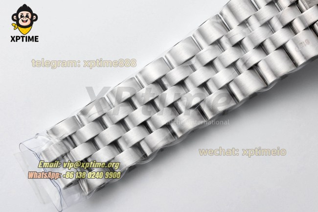 Black Bay 41mm ZF Black/Dot on SS/SS Bracelet A2824 Black Bay 41mm ZF Black/Dot on SS/SS Bracelet A2824