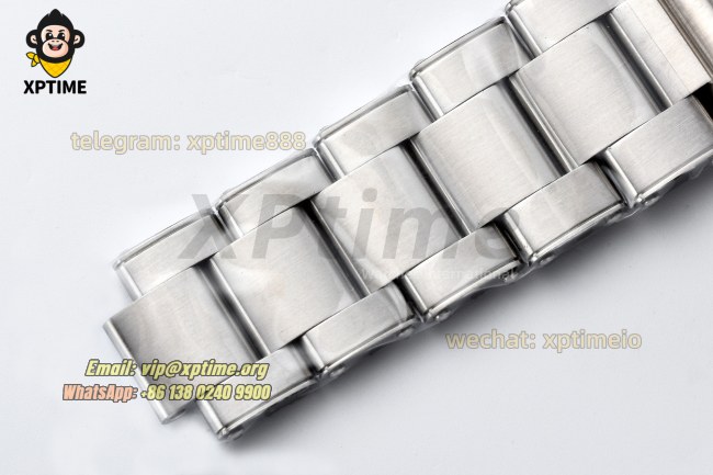 Heritage Black Bay 41mm ZF Black/Dot on SS/SS Bracelet A2824 Heritage Black Bay 41mm ZF Black/Dot on SS/SS Bracelet A2824
