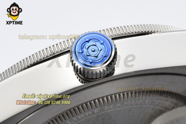 Black Bay Fifty Eight 39mm ZF Black/Dot on SS/SS Bracelet V2 A2824 Black Bay Fifty Eight 39mm ZF Black/Dot on SS/SS Bracelet V2 A2824