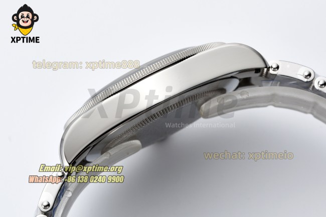 Black Bay Fifty Eight 39mm ZF Black/Dot on SS/SS Bracelet V2 A2824 Black Bay Fifty Eight 39mm ZF Black/Dot on SS/SS Bracelet V2 A2824