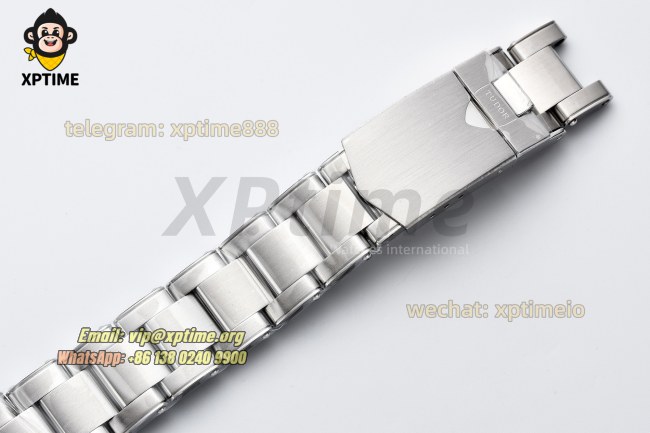 Black Bay Fifty Eight 39mm ZF Black/Dot on SS/SS Bracelet V2 A2824 Black Bay Fifty Eight 39mm ZF Black/Dot on SS/SS Bracelet V2 A2824