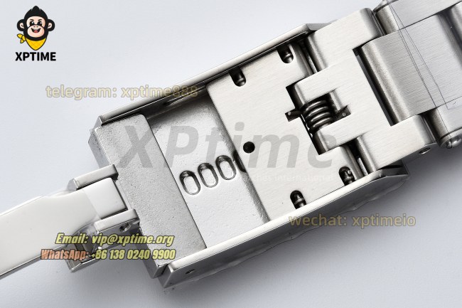 Black Bay M79000N 37mm ZF Black/Dot on SS/SS Bracelet A2824 Black Bay M79000N 37mm ZF Black/Dot on SS/SS Bracelet A2824