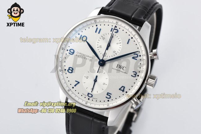 Portugieser Chrono IW371605 41mm ZF White/Numeral on SS/LE Strap A69355 Portugieser Chrono IW371605 41mm ZF White/Numeral on SS/LE Strap A69355