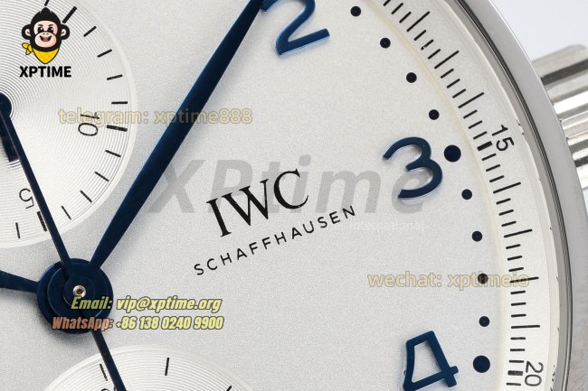 Portugieser Chrono IW371605 41mm ZF White/Numeral on SS/LE Strap A69355 Portugieser Chrono IW371605 41mm ZF White/Numeral on SS/LE Strap A69355