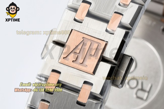 Royal Oak Ladies 67650 33mm ZF White/Stick on RG/SS Bracelet Swiss Quartz Royal Oak Ladies 67650 33mm ZF White/Stick on RG/SS Bracelet Swiss Quartz