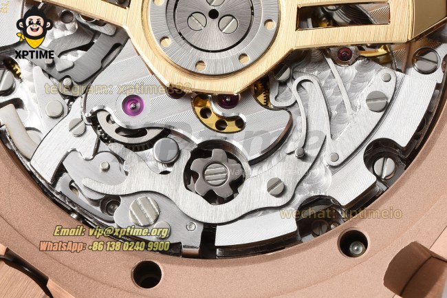 Royal Oak Chrono 26239OR 41mm ZF Black/Stick on RG/RG Bracelet SH4401 Super Clone Royal Oak Chrono 26239OR 41mm ZF Black/Stick on RG/RG Bracelet SH4401 Super Clone