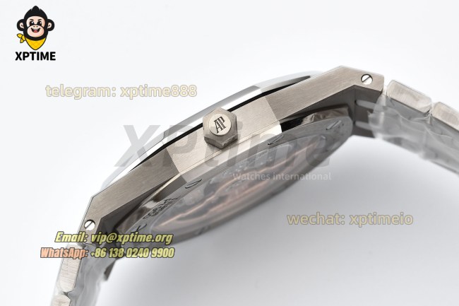 Royal Oak 15202 39mm ZF Gradient Blue/Stick on TI/TI Bracelet Cal.2121 Royal Oak 15202 39mm ZF Gradient Blue/Stick on TI/TI Bracelet Cal.2121