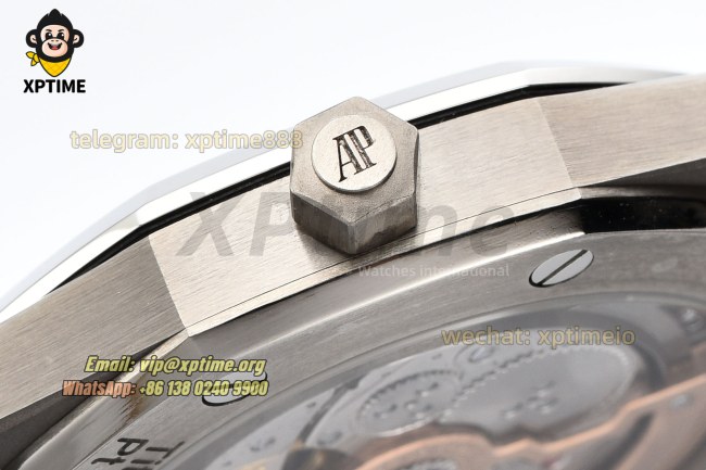 Royal Oak 15202 39mm ZF Gradient Blue/Stick on TI/TI Bracelet Cal.2121 Royal Oak 15202 39mm ZF Gradient Blue/Stick on TI/TI Bracelet Cal.2121