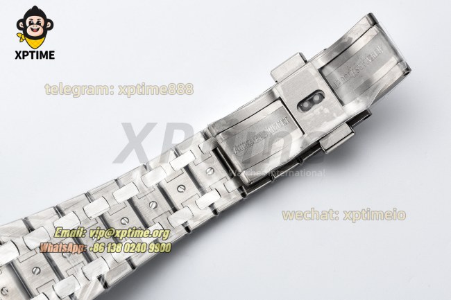 Royal Oak 15202 39mm ZF Gradient Blue/Stick on TI/TI Bracelet Cal.2121 Royal Oak 15202 39mm ZF Gradient Blue/Stick on TI/TI Bracelet Cal.2121