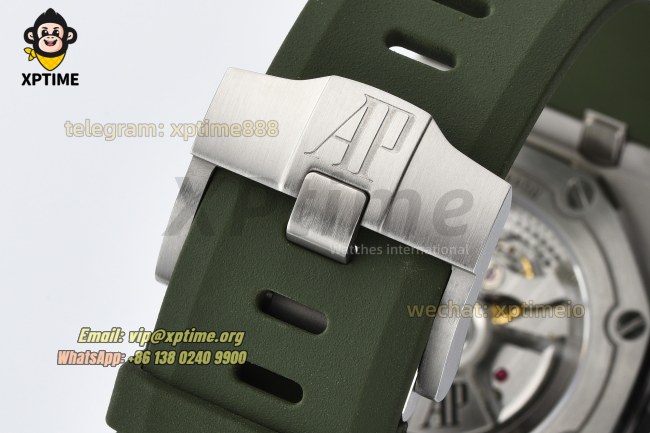 Royal Oak Offshore Diver 15720 42mm ZF Green/Stick on SS/RU Strap A4308 Royal Oak Offshore Diver 15720 42mm ZF Green/Stick on SS/RU Strap A4308