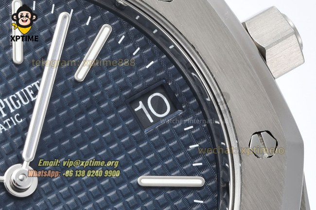 Royal Oak 15202 39mm ZF Blue/Stick on SS/SS Bracelet Cal.2121 Royal Oak 15202 39mm ZF Blue/Stick on SS/SS Bracelet Cal.2121