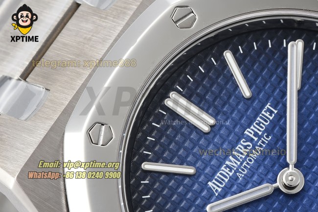 Royal Oak 15202 39mm ZF Gradient Blue/Stick on TI/TI Bracelet Cal.2121 Royal Oak 15202 39mm ZF Gradient Blue/Stick on TI/TI Bracelet Cal.2121
