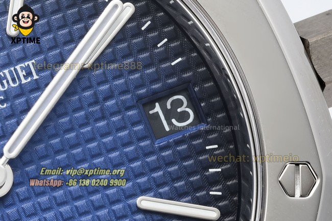 Royal Oak 15202 39mm ZF Gradient Blue/Stick on TI/TI Bracelet Cal.2121 Royal Oak 15202 39mm ZF Gradient Blue/Stick on TI/TI Bracelet Cal.2121