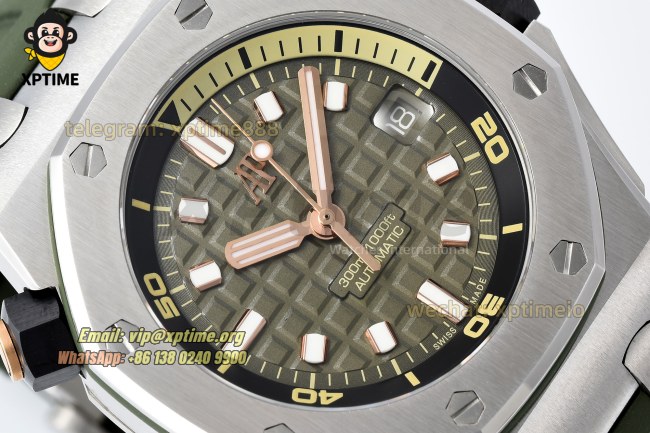 Royal Oak Offshore Diver 15720 42mm ZF Green/Stick on SS/RU Strap A4308 Royal Oak Offshore Diver 15720 42mm ZF Green/Stick on SS/RU Strap A4308
