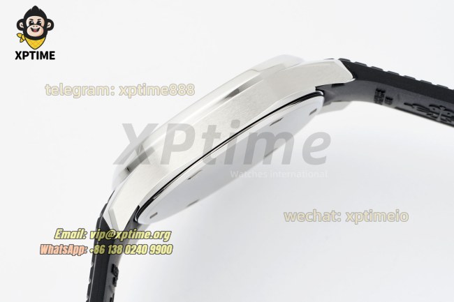 Aquanaut Lady 5067 35.6mm ZF Black/Numerals on SS/RU Quartz Aquanaut Lady 5067 35.6mm ZF Black/Numerals on SS/RU Quartz
