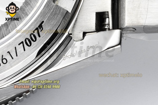 Seamaster 007 41mm VSF Black/Arrow & Numeral on SS/SS Bracelet A8400 Super Clone Seamaster 007 41mm VSF Black/Arrow & Numeral on SS/SS Bracelet A8400 Super Clone