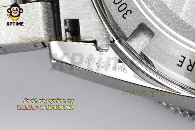 Seamaster 007 41mm VSF Black/Arrow & Numeral on SS/SS Bracelet A8400 Super Clone Seamaster 007 41mm VSF Black/Arrow & Numeral on SS/SS Bracelet A8400 Super Clone
