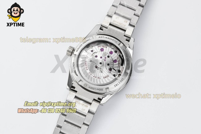 Seamaster 007 41mm VSF Black/Arrow & Numeral on SS/SS Bracelet A8400 Super Clone Seamaster 007 41mm VSF Black/Arrow & Numeral on SS/SS Bracelet A8400 Super Clone