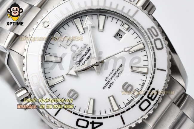 Planet Ocean 600M 39.5mm VSF White/Stick on SS/SS Bracelet A8800 Super Clone Planet Ocean 600M 39.5mm VSF White/Stick on SS/SS Bracelet A8800 Super Clone