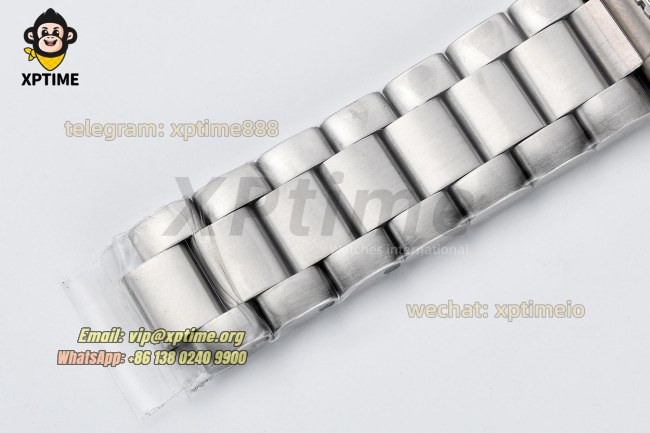 Planet Ocean 600M 39.5mm VSF White/Stick on SS/SS Bracelet A8800 Super Clone Planet Ocean 600M 39.5mm VSF White/Stick on SS/SS Bracelet A8800 Super Clone