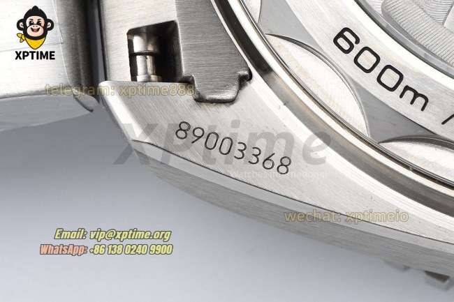 Planet Ocean 600M 39.5mm VSF White/Stick on SS/SS Bracelet A8800 Super Clone Planet Ocean 600M 39.5mm VSF White/Stick on SS/SS Bracelet A8800 Super Clone